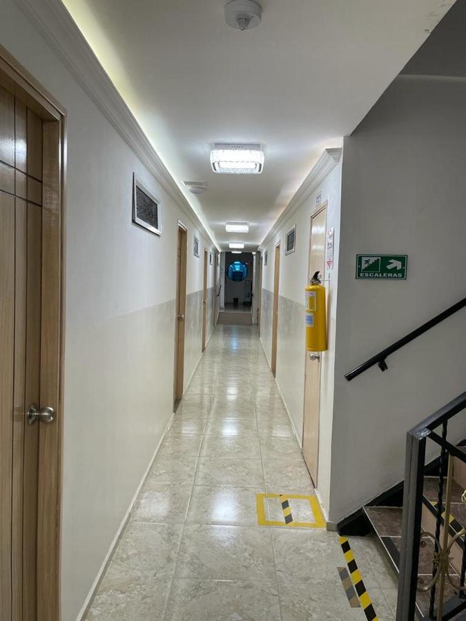 Hotel Eterna Primavera 메딜린 외부 사진